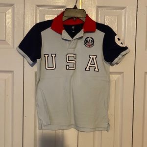 Gap boy shirt size medium